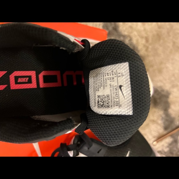 💫 LIKE NEW Nike Winflo 8 running sneakers/tennis shoes - Picture 11 of 14